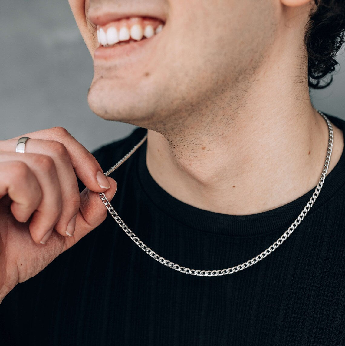 Cogante cadena de plata